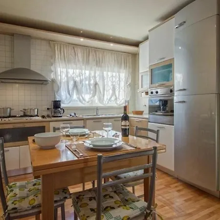 Signorelli Halldis Appartement Florence